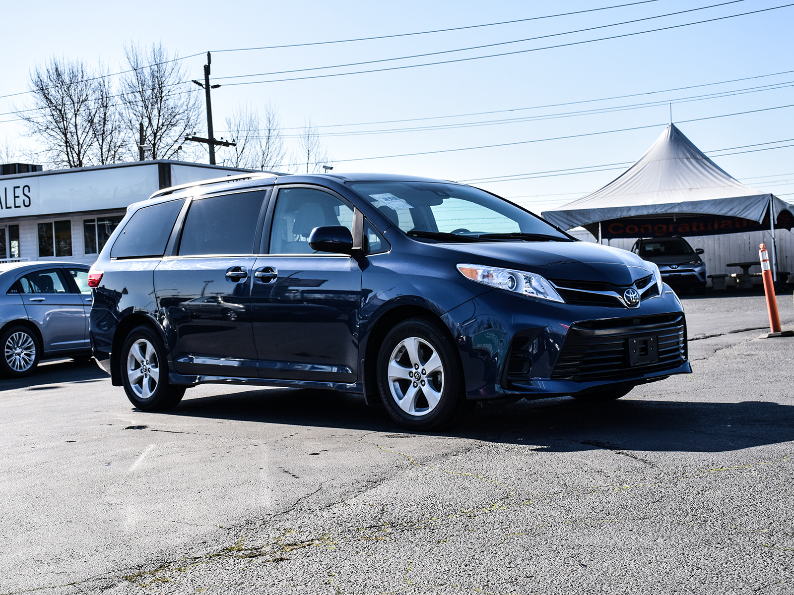 2018 Toyota Sienna LE 8-Passenger